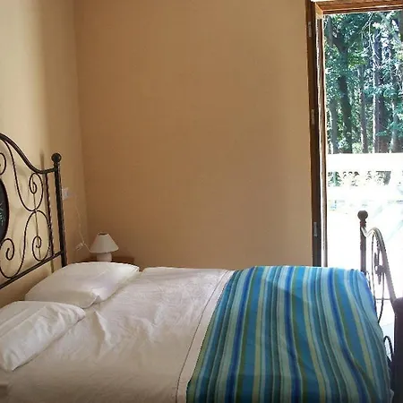 Monterosso בית חווה ורבאניה